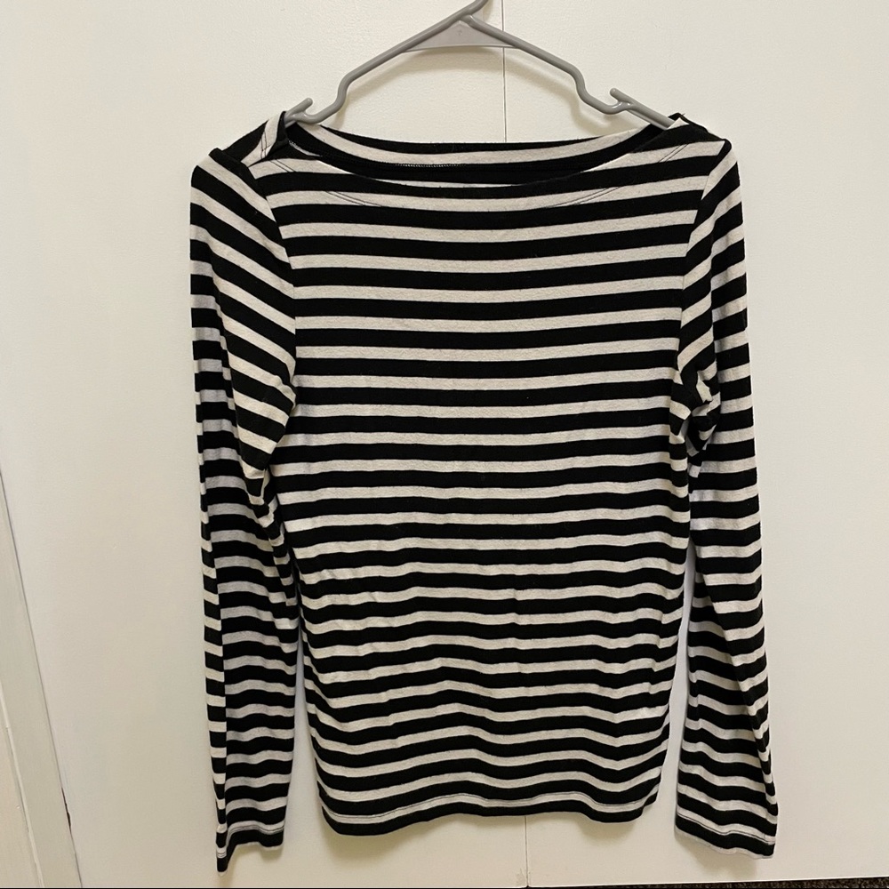 GAP black and white striped boatneck long sleeve shirt